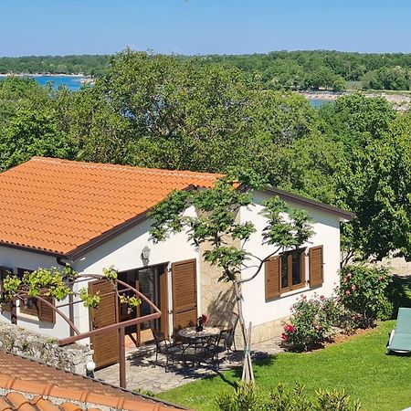 Bungalow Perla Funtana Εξωτερικό φωτογραφία
