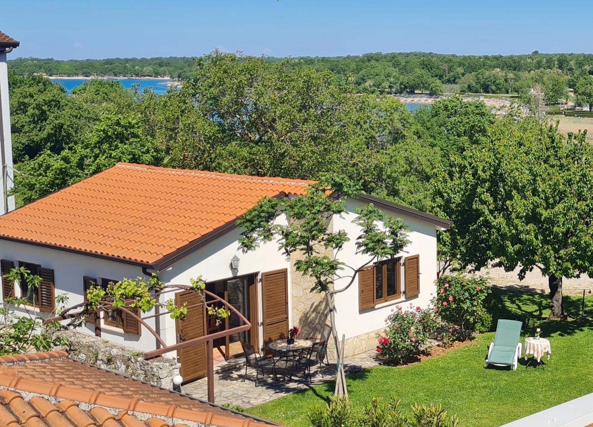 Bungalow Perla Funtana Εξωτερικό φωτογραφία