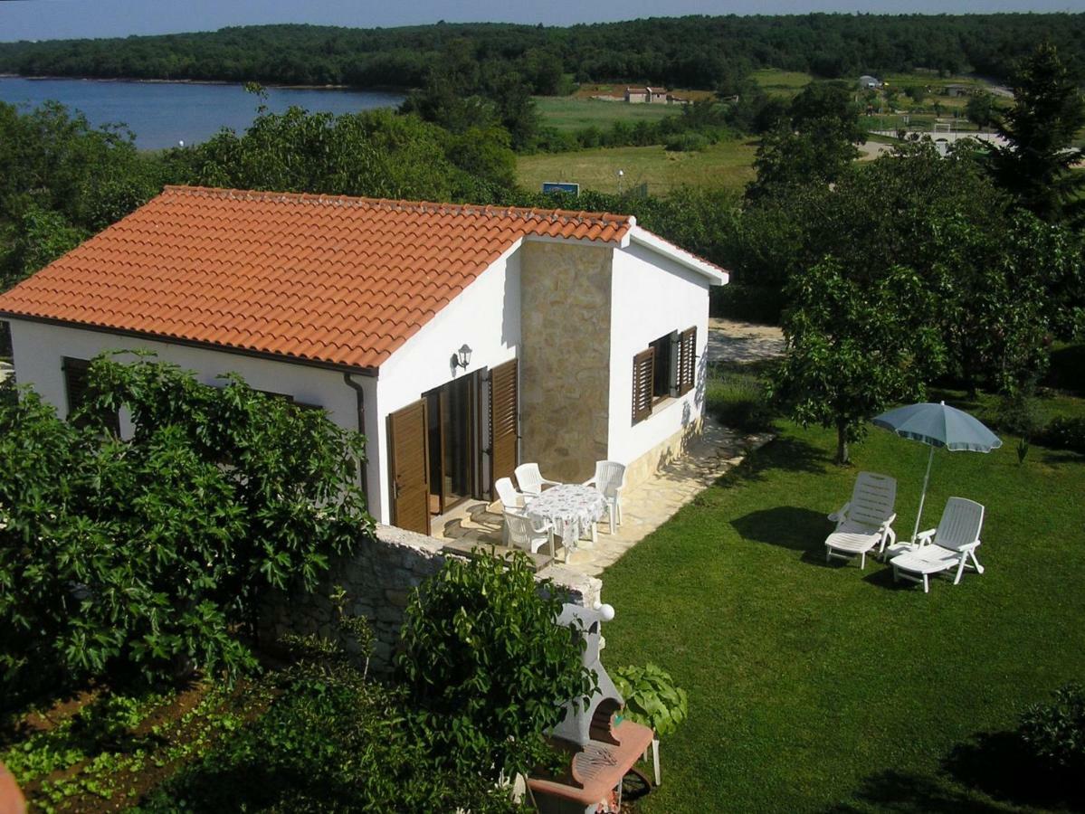 Bungalow Perla Funtana Εξωτερικό φωτογραφία